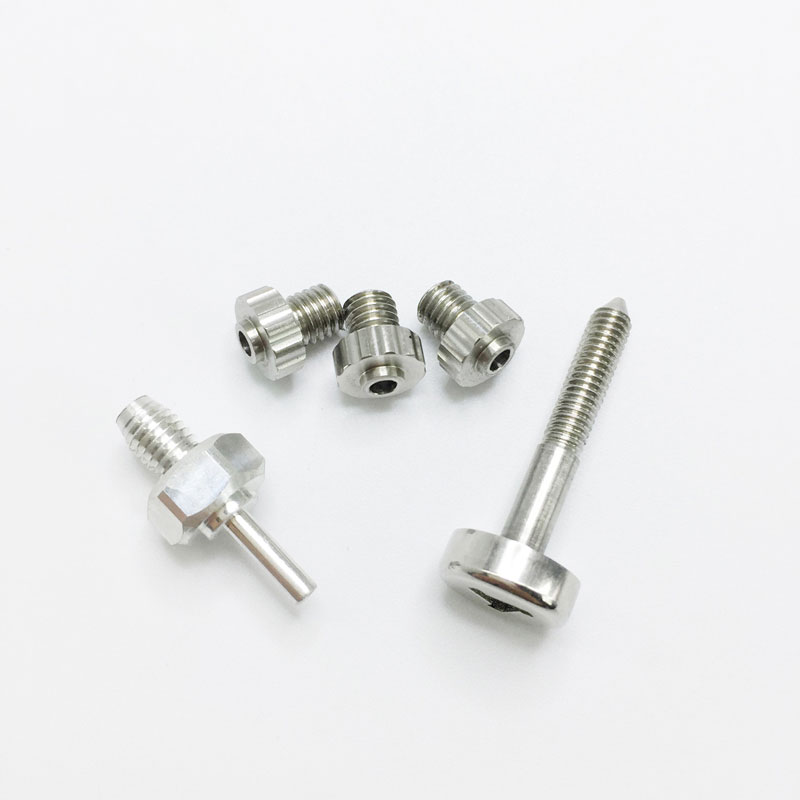 CNC Machine Screws